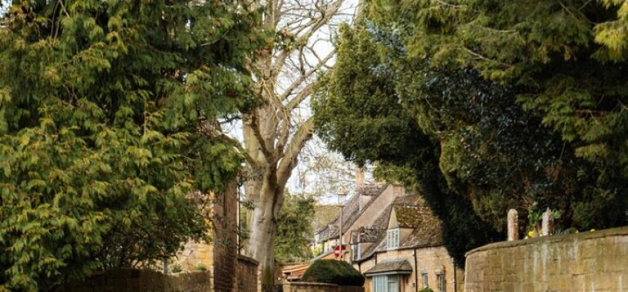 Cotswolds Small Group Day Tour-6