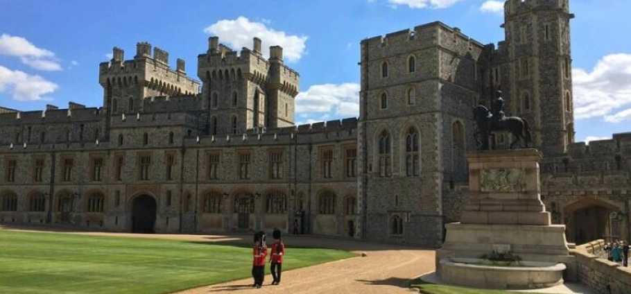 London Private Day Tours to Windsor-1