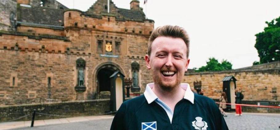 Edinburgh Castle Walking Tour Experience-13
