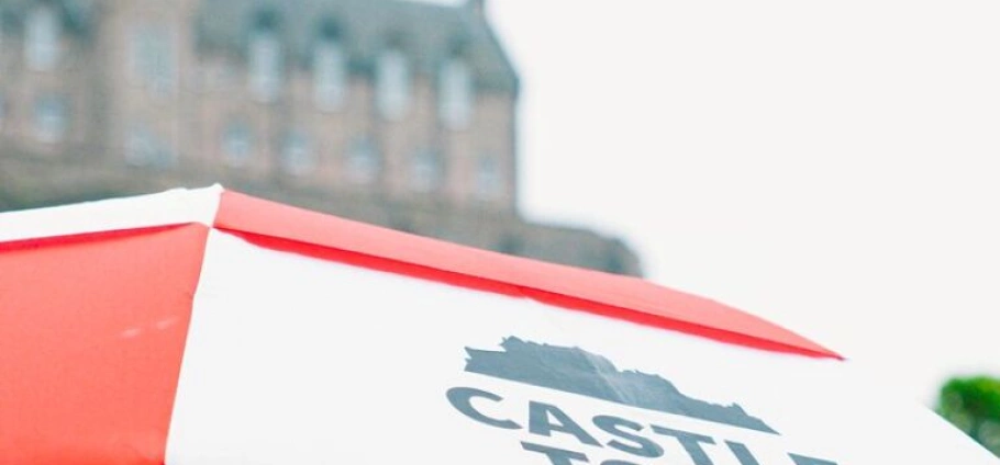 Edinburgh Castle Walking Tour Experience-10