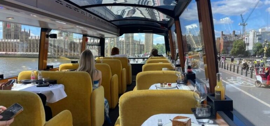 London Champagne Sightseeing Bus Experience-1
