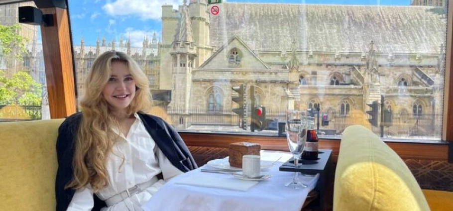 London Champagne Sightseeing Bus Experience-2