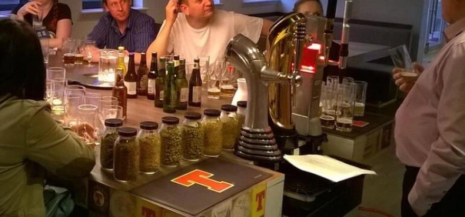 Glasgow Brewery Tour and Craft Beer Masterclass Gift Vouchers £45 for 1