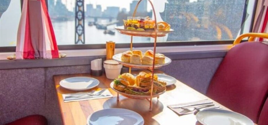 London Buckingham Palace and Afternoon Tea Bus-8