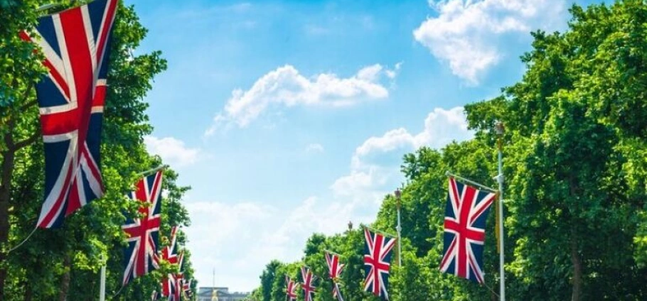London Royal Walking and Buckingham Palace Tour-1