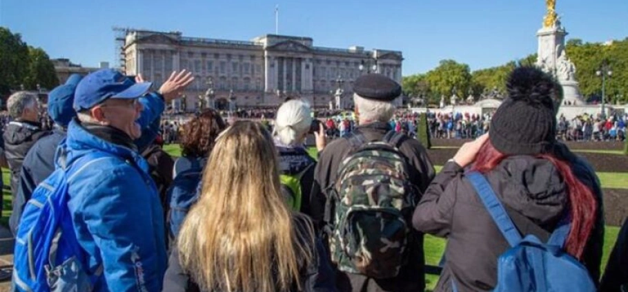 London Royal Walking and Buckingham Palace Tour-5
