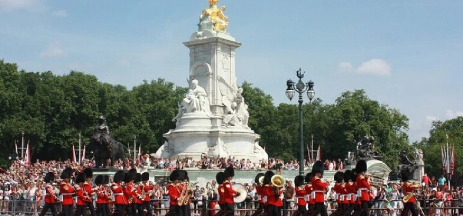 London Panoramic Tour with Buckingham Palace-12