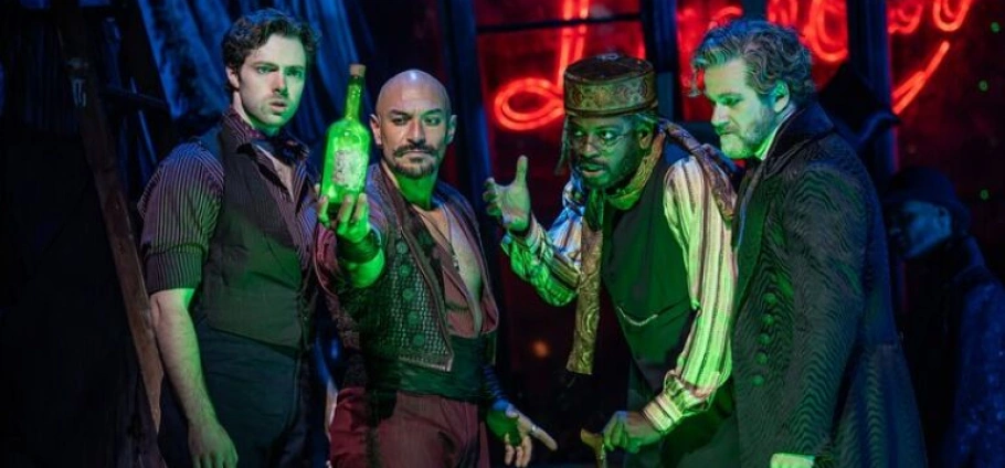 London Moulin Rouge! The Musical Experience-3