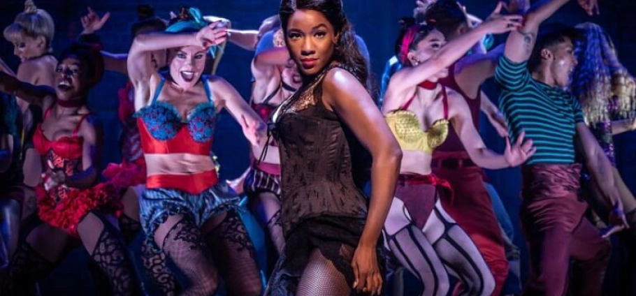 London Moulin Rouge! The Musical Experience-4