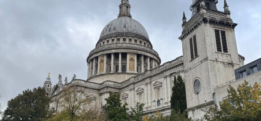 London Iconic Landmarks History Tour-13