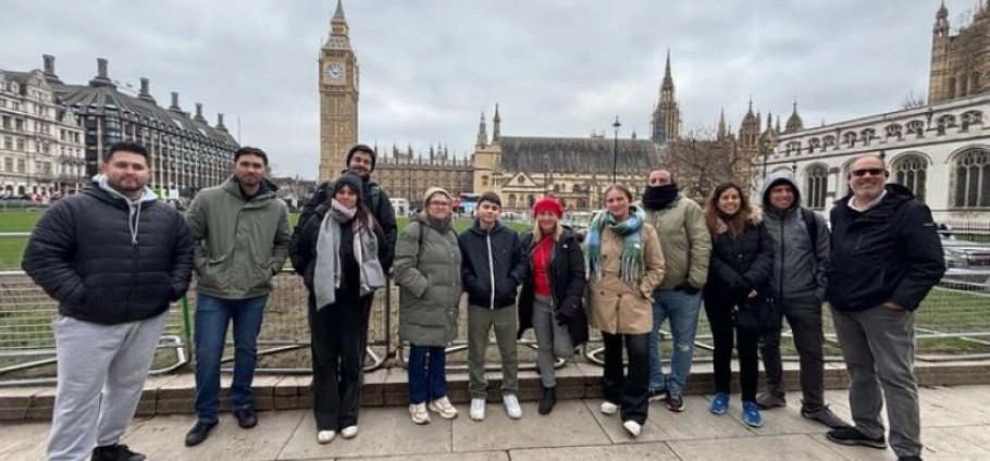 London Iconic Landmarks History Tour-3