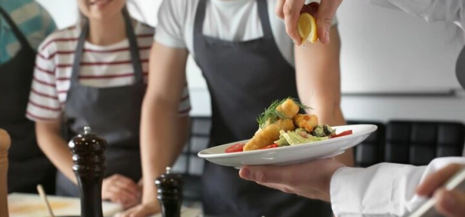 London Culinary Experience in a Local Home-1