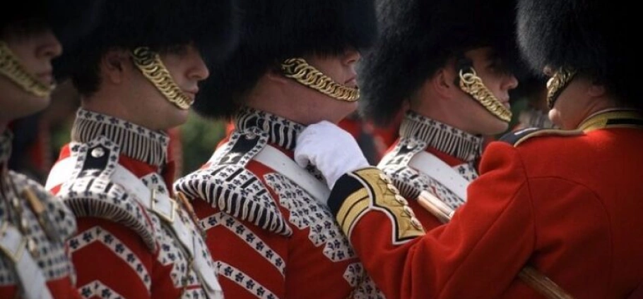 London Unique Changing of the Guards Tour-7