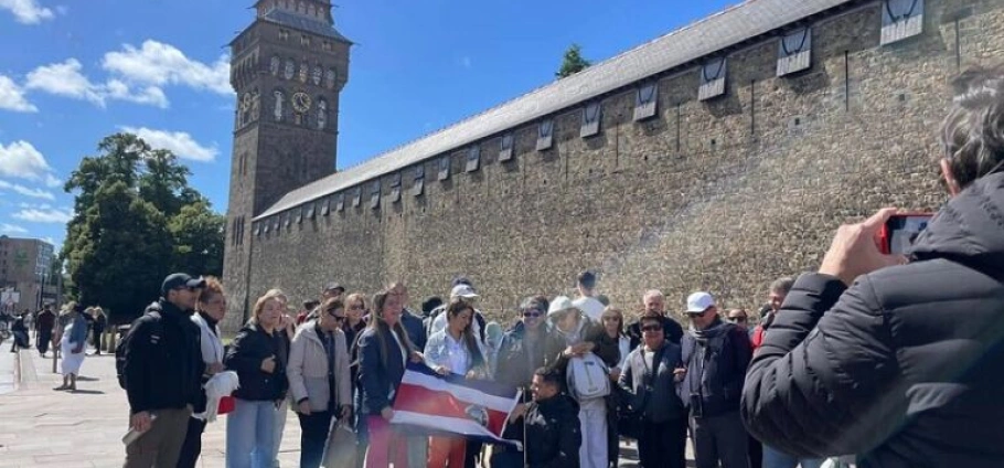 Cardiff Full-Day History and Culture Tour-1