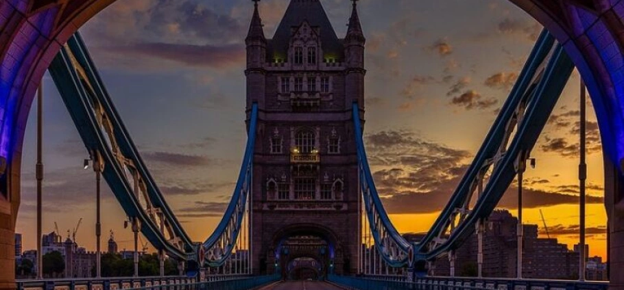 London VIP Limousine Historical Landmarks Tour-24