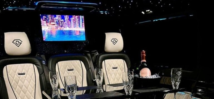 London VIP Limousine Historical Landmarks Tour-12