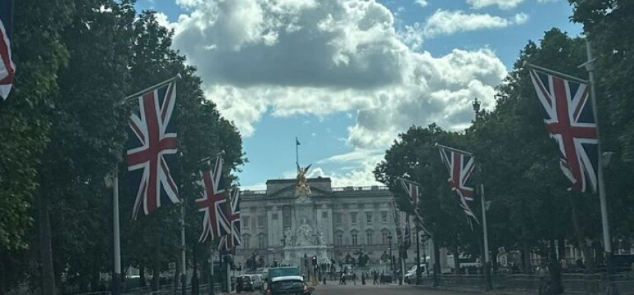 London VIP Limousine Historical Landmarks Tour-8