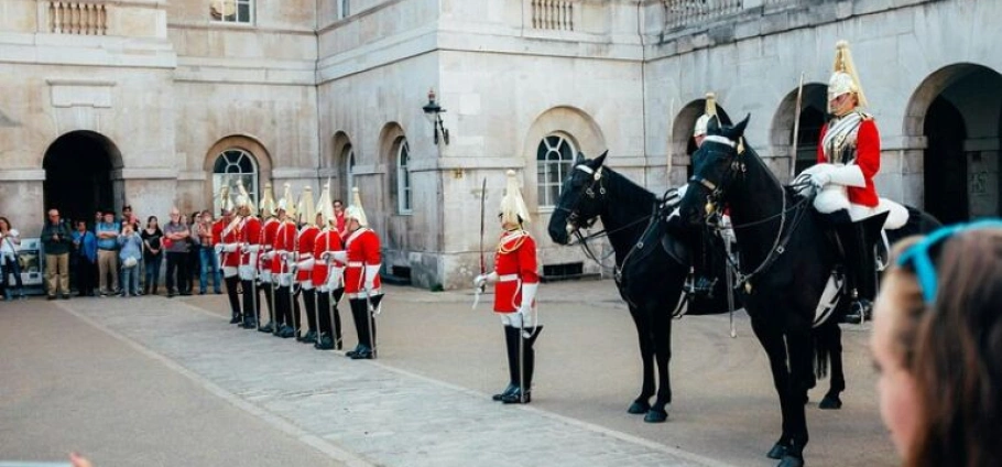 London Royal Tour and Changing of the Guard-4