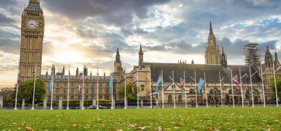 London Historic Walking Tour of Iconic Landmarks-2
