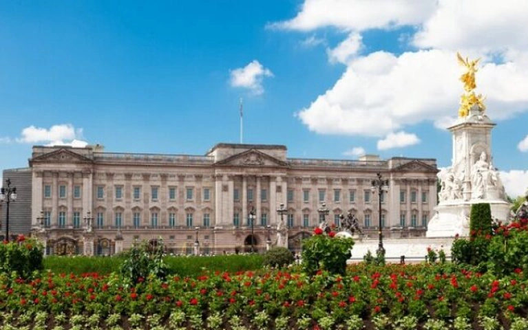 London Royal Heritage and Kensington Palace Tour