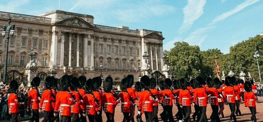 London Top Sights Walking Tour Experience-23