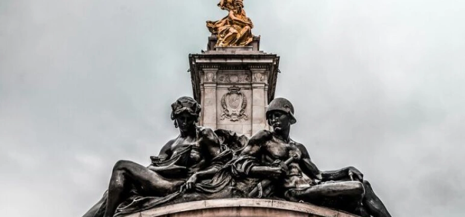 London Top Sights Walking Tour Experience-15