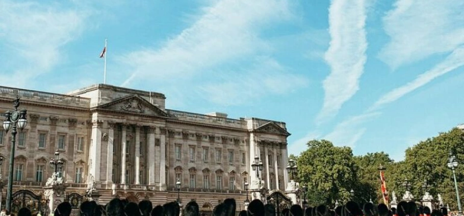 London Premium Sightseeing and Guard Experience-2