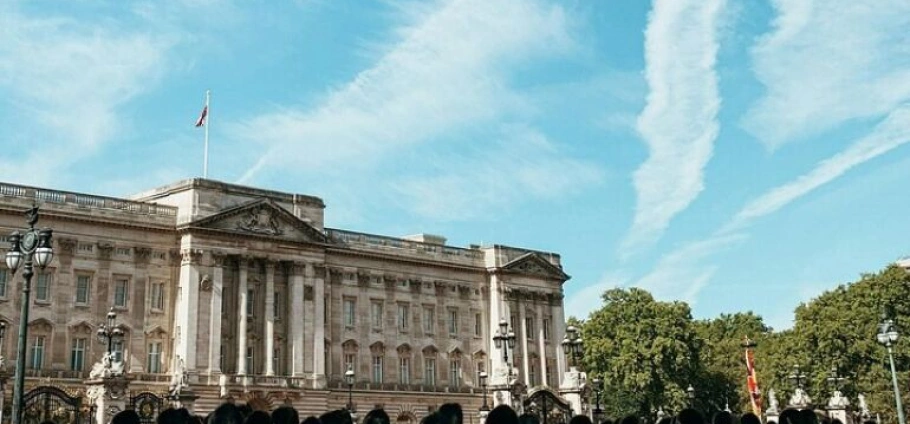 London Iconic Walking Tour Experience-24
