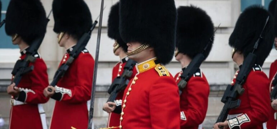 London Iconic Walking Tour Experience-18