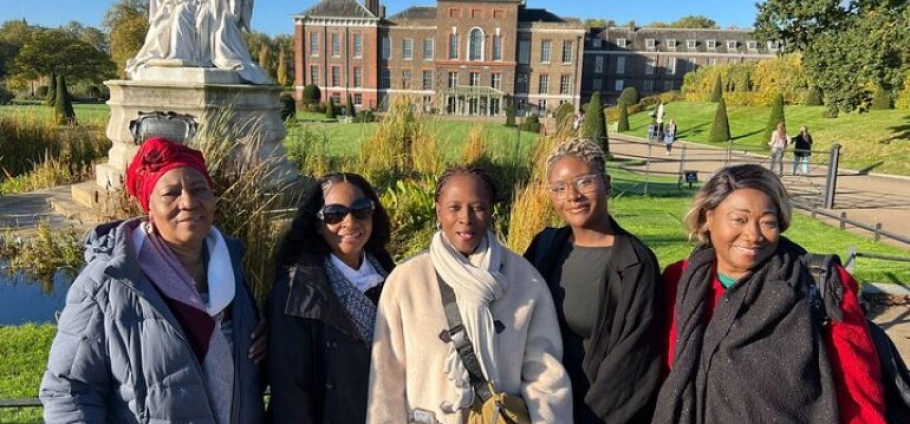 Kensington Palace Guided Tour and Tea-2