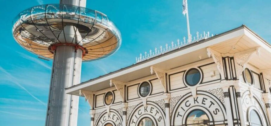 Brighton i360 Stunning View Experience-1