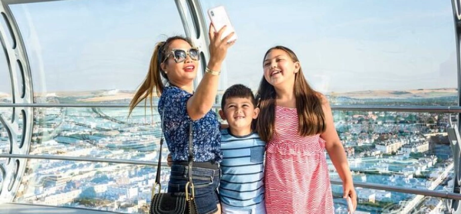 Brighton i360 Stunning View Experience-7