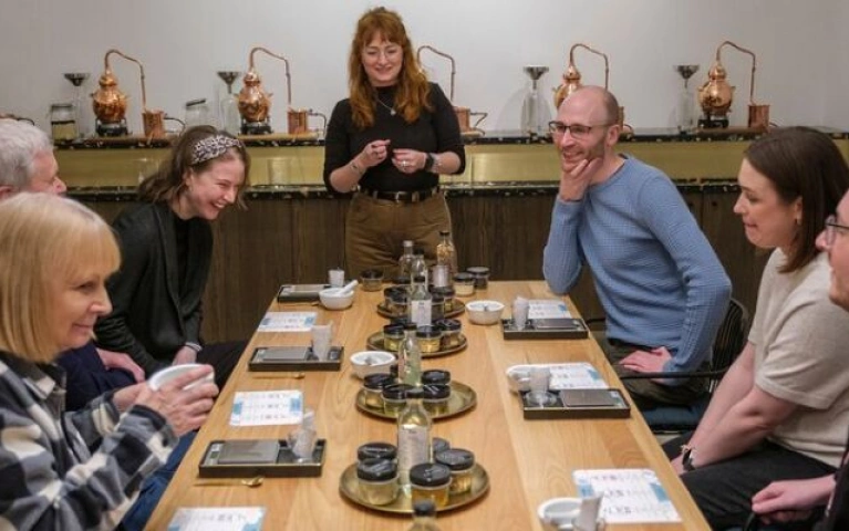 Edinburgh Gin-Making and Tasting Experience