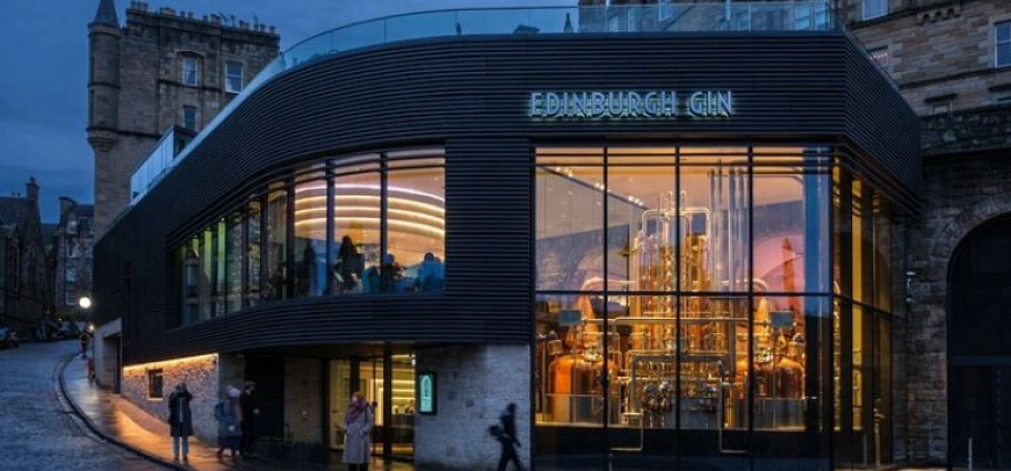 Edinburgh Gin-Making and Tasting Experience-5