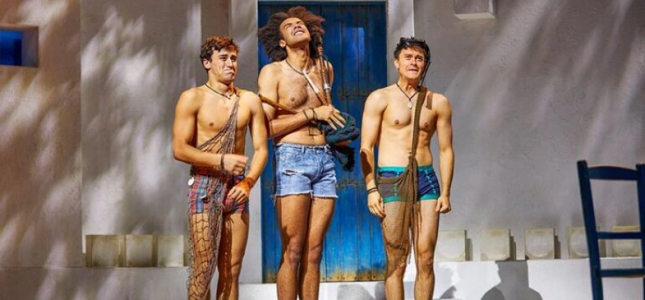 London Dinner and MAMMA MIA! Theatre Experience-2