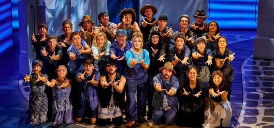 London Dinner and MAMMA MIA! Theatre Experience-11
