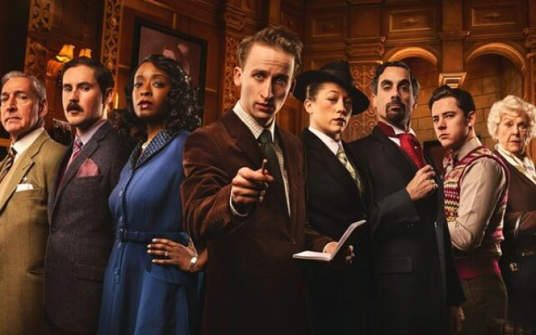London Dinner and The Mousetrap Theatre Show