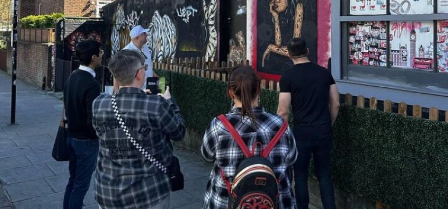 Camden Amy Winehouse Walking Tour Experience-5