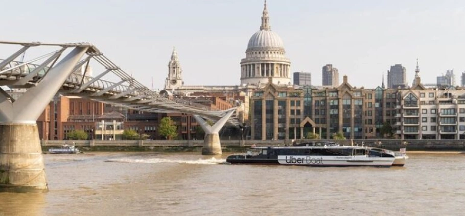 London River Tour and Historic Landmark Exploration-17