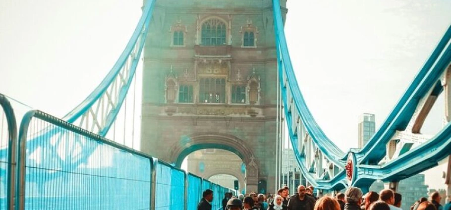 London City Hike and Landmark Tour-11