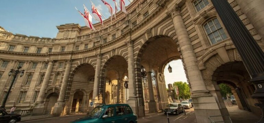 London City Hike and Landmark Tour-8