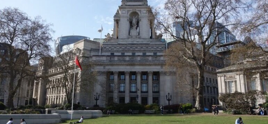 London City Hike and Landmark Tour-18