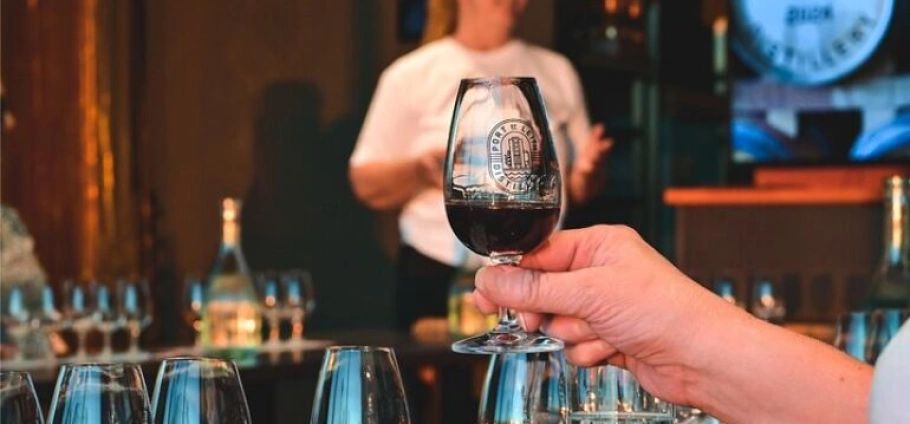 Leith Whisky Distillery Tour and Tasting Experience-4