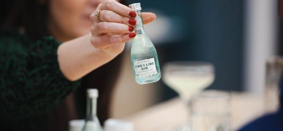 Edinburgh Gin Distillery Experience and Workshop-2