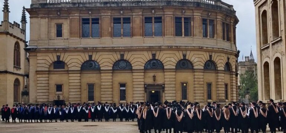 Oxford Literary Landmarks Walking Tour-5