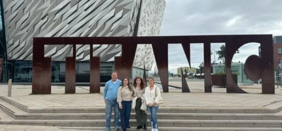 Belfast Luxury Private Historical Tour Experience-3