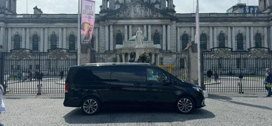 Belfast Luxury Private Historical Tour Experience-2