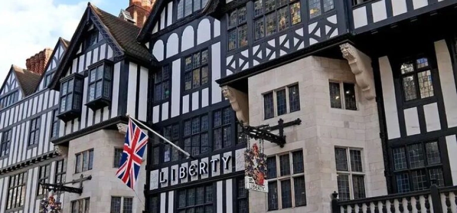 London LGBTQ+ Community and Soho Tour-6