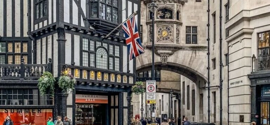 London Historic Walking Tour and Pub Experience-4