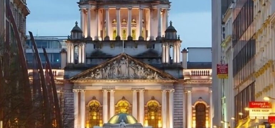 Belfast History and Culture Walking Tour-3